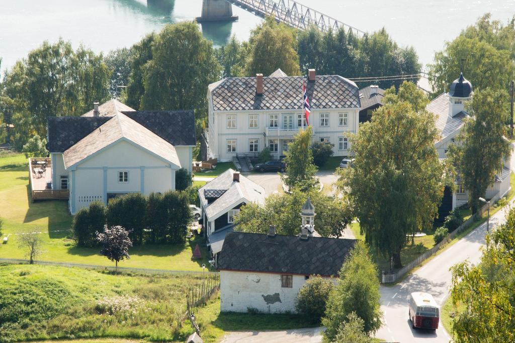 Dale Gudbrands Gard Hotel Sor-Fron Exterior photo
